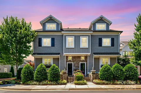 724 Amalfi Dr, Davidson, NC 28036