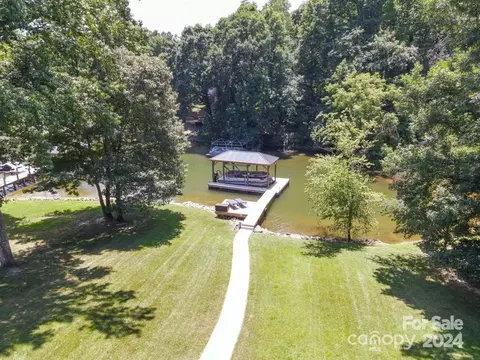 8359 Slate St, Terrell, NC 28682 photo 7