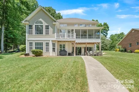 8359 Slate St, Terrell, NC 28682 photo 6