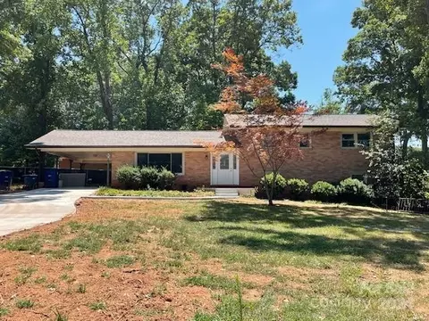 709 7th Sw Ave SW, Conover, NC 28613 photo 1