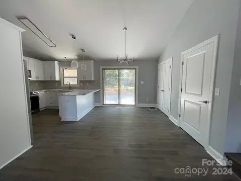 709 7th Sw Ave SW, Conover, NC 28613 photo 12