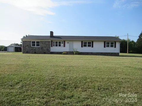 3631 Crouse School Rd, Crouse, NC 28033