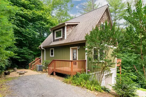 49 Autumn Mist Dr, Fairview, NC 28730