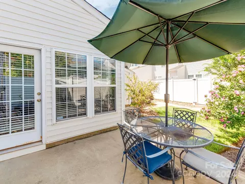 7947 Mariners Pointe Cir, Denver, NC 28037 photo 22