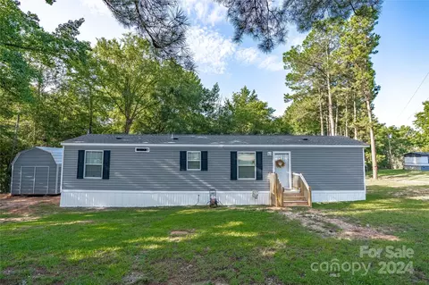 951 Evergreen Rd, Winnsboro, SC 29180