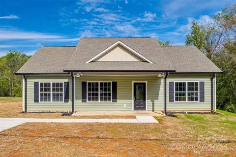 1391 Camp Dr, Lancaster, SC 29720