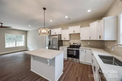 1391 Camp Dr, Lancaster, SC 29720 photo 7
