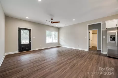 1391 Camp Dr, Lancaster, SC 29720 photo 4
