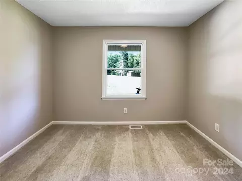 614 Durham Rd, Stanley, NC 28164 photo 5