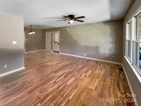 614 Durham Rd, Stanley, NC 28164 photo 11