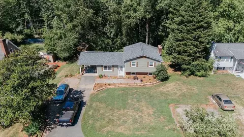 162 Pine Ridge Trl, Pinnacle, NC 27043 photo 4