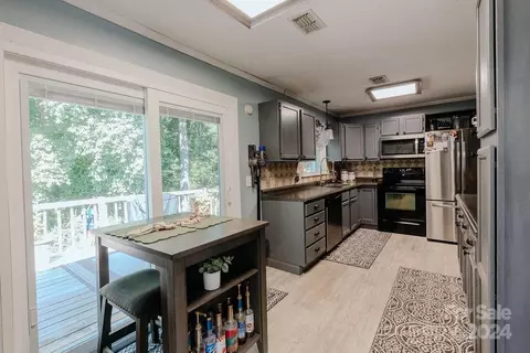162 Pine Ridge Trl, Pinnacle, NC 27043 photo 7