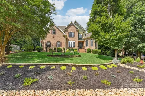 916 Kemp Rd, Mooresville, NC 28117