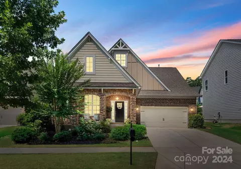 14013 Wyncrest Dr, Huntersville, NC 28078