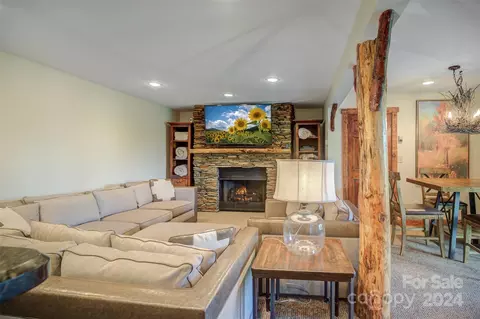 119 St Andrews Rd, Beech Mountain, NC 28604 photo 27