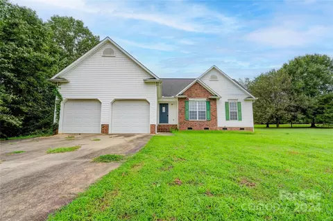 116 Moor Dr, Shelby, NC 28150