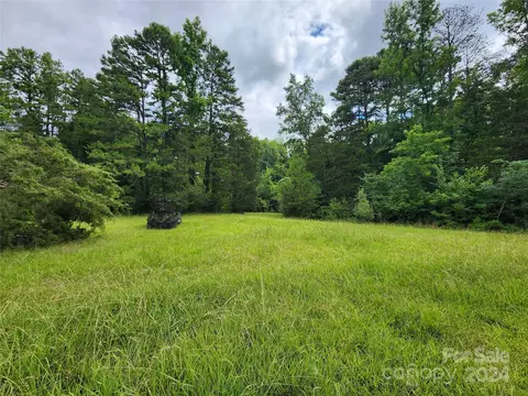433 Bending Bough Ln, Rock Hill, SC 29732