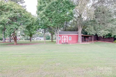 725 Tammy Dr, Monroe, NC 28110 photo 3