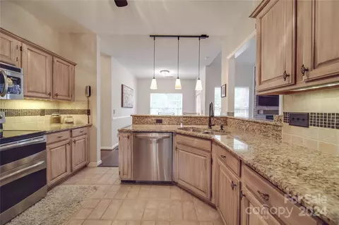 725 Tammy Dr, Monroe, NC 28110 photo 4
