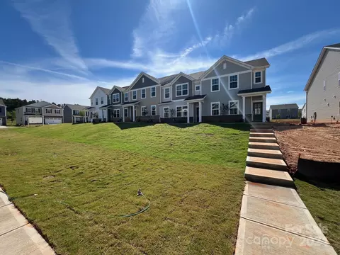 9733 Inkberry 686 Cir #686, Gastonia, NC 28056