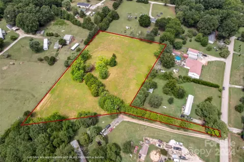 1529 Moore Rd, York, SC 29745