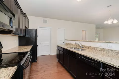3208 Chippendale Rd, Monroe, NC 28110 photo 10