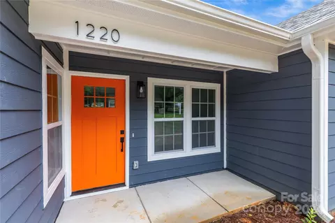 1220 White Ln, Gastonia, NC 28052 photo 2