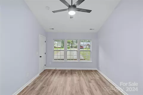 1220 White Ln, Gastonia, NC 28052 photo 12