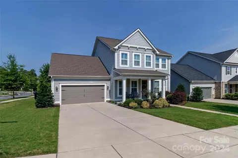 939 Elderberry Ln, Clover, SC 29710 photo 6