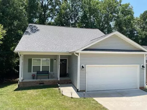 1156 Warpers Ln, Fort Mill, SC 29715