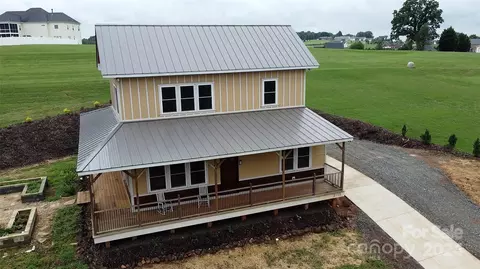 2117 Eva Ct, Lincolnton, NC 28092