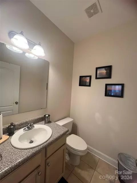 Other - 1376 21st Ne Ave NE, Hickory, NC 28601 photo 4 of 5