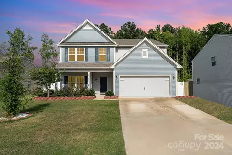 3073 Riker St, Clover, SC 29710