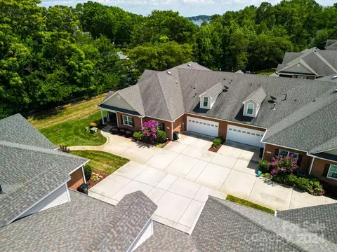 8508 Van Ct, Denver, NC 28037 photo 37