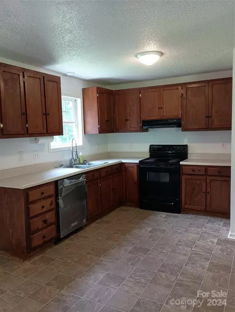Kitchen - 113 Doree Ln, Crouse, NC 28033 photo 2 of 3