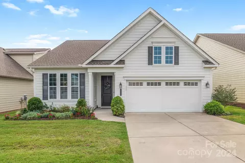 5520 Cheerful Ln, Charlotte, NC 28215