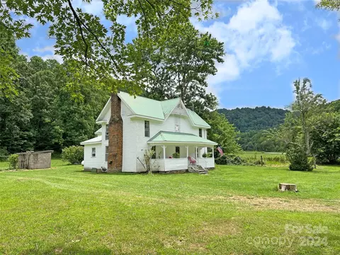 1181 Nc 63 Hwy, Hot Springs, NC 28743