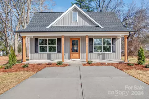 311 Pinnacle Rd, Kings Mountain, NC 28086