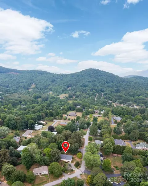 View/Area - 27 Rhododendron Cir, Asheville, NC 28805 photo 1 of 1