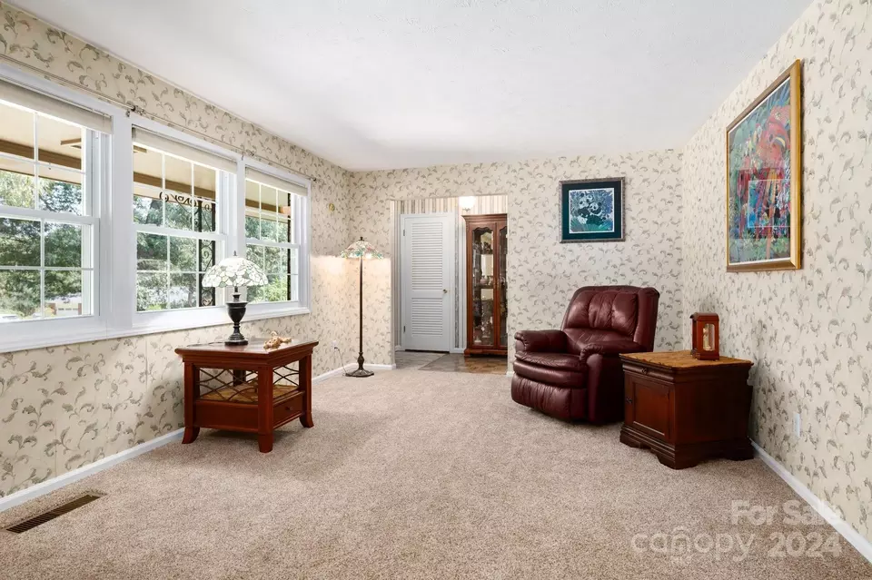 Living - 27 Rhododendron Cir, Asheville, NC 28805 photo 2 of 2