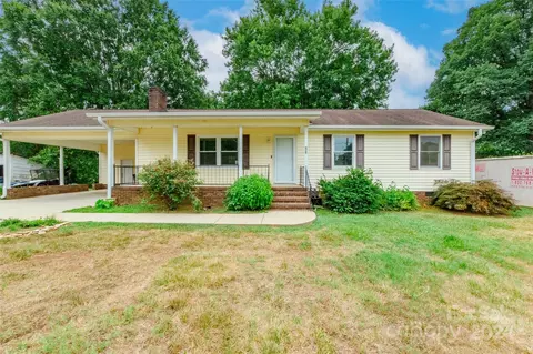 153 West Ave, Troutman, NC 28166