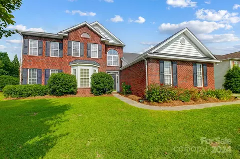 9625 Belloak Ln, Waxhaw, NC 28173