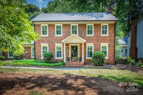 9940 Hanover Hollow Dr, Charlotte, NC 28210