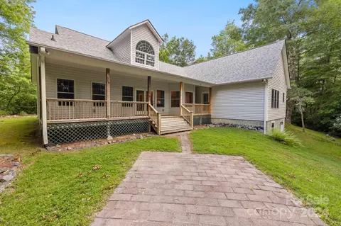 Exterior - 718 Thunder Rd, Brevard, NC 28712 photo 4 of 11