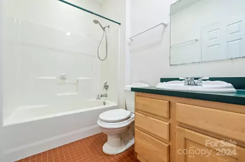 Bath - 718 Thunder Rd, Brevard, NC 28712 photo 2 of 2