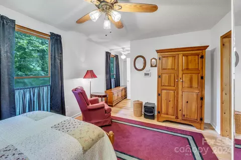 Bedroom - 38 Pace St, Saluda, NC 28773 photo 3 of 7