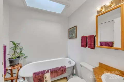 Bath - 38 Pace St, Saluda, NC 28773 photo 1 of 1