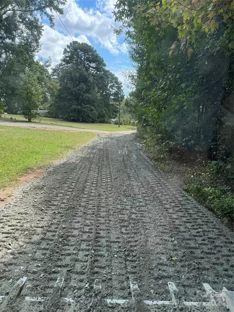 813 Archie Ln, Monroe, NC 28112