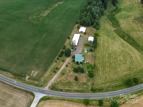 304 W Houstonville Rd, Harmony, NC 28634