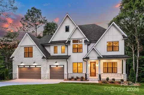 1494 Verdict Ridge Dr, Denver, NC 28037